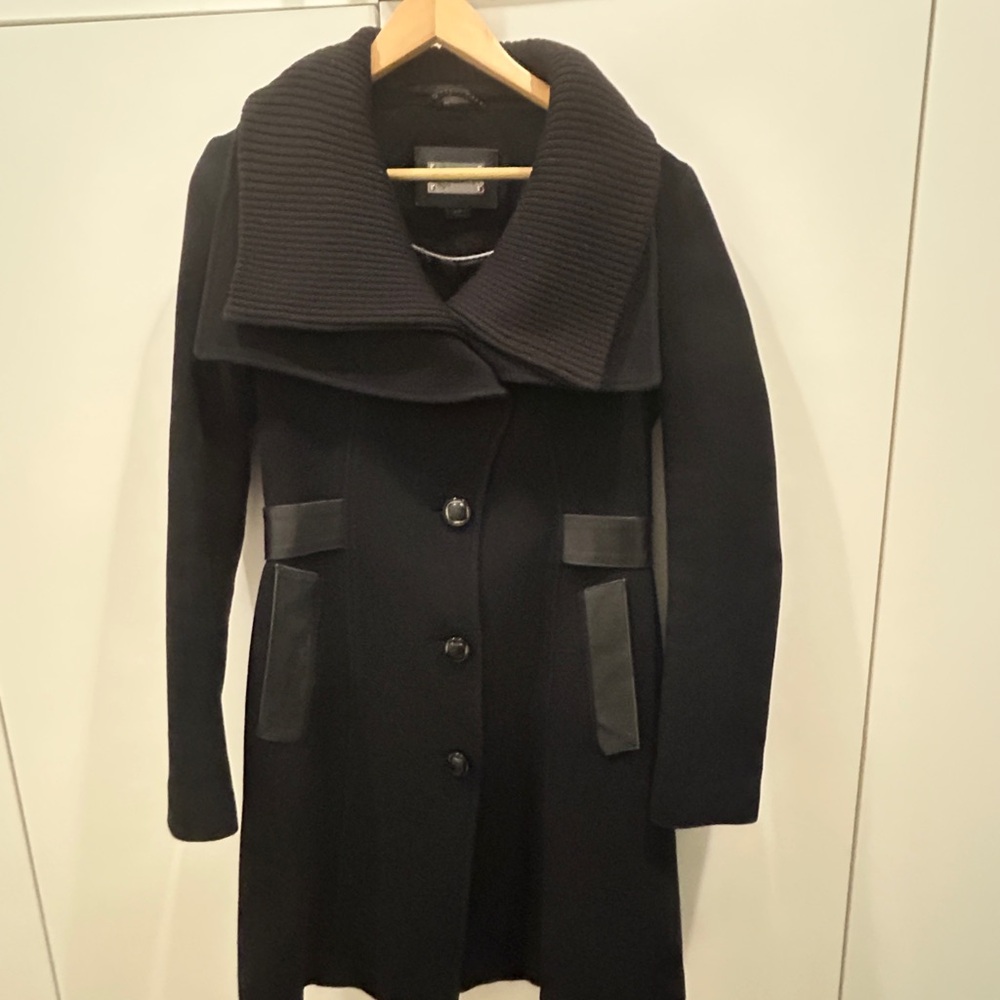 Mackage Black Wool and Cashmere Coat with Wide Ribbed Collar size S